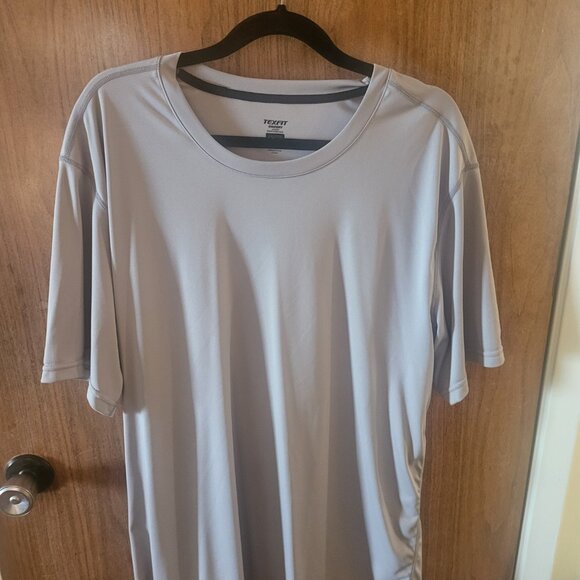 Men's shirts - Picture 16 of 16